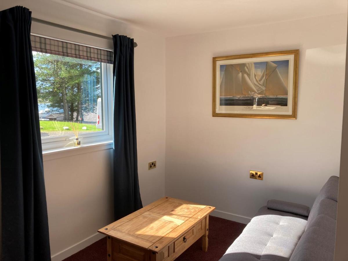 Oban Suites And Lodges By The Sea ภายนอก รูปภาพ